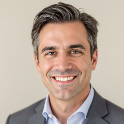 Stefan W.